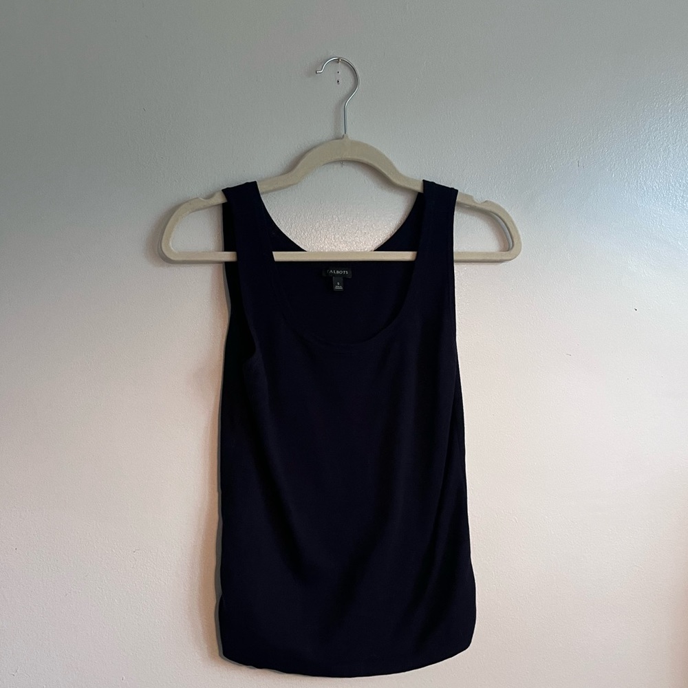 Navy blue sweater shell from Talbots. EUC!